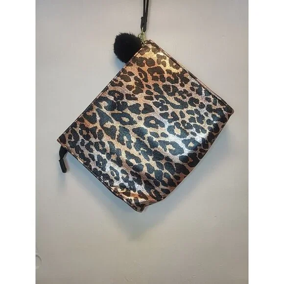 BETSEY JOHNSON CHEETAH LEOPARD PRINT COSMETICS CASE HANDBAG WRISTLET *READ - Picture 4 of 16